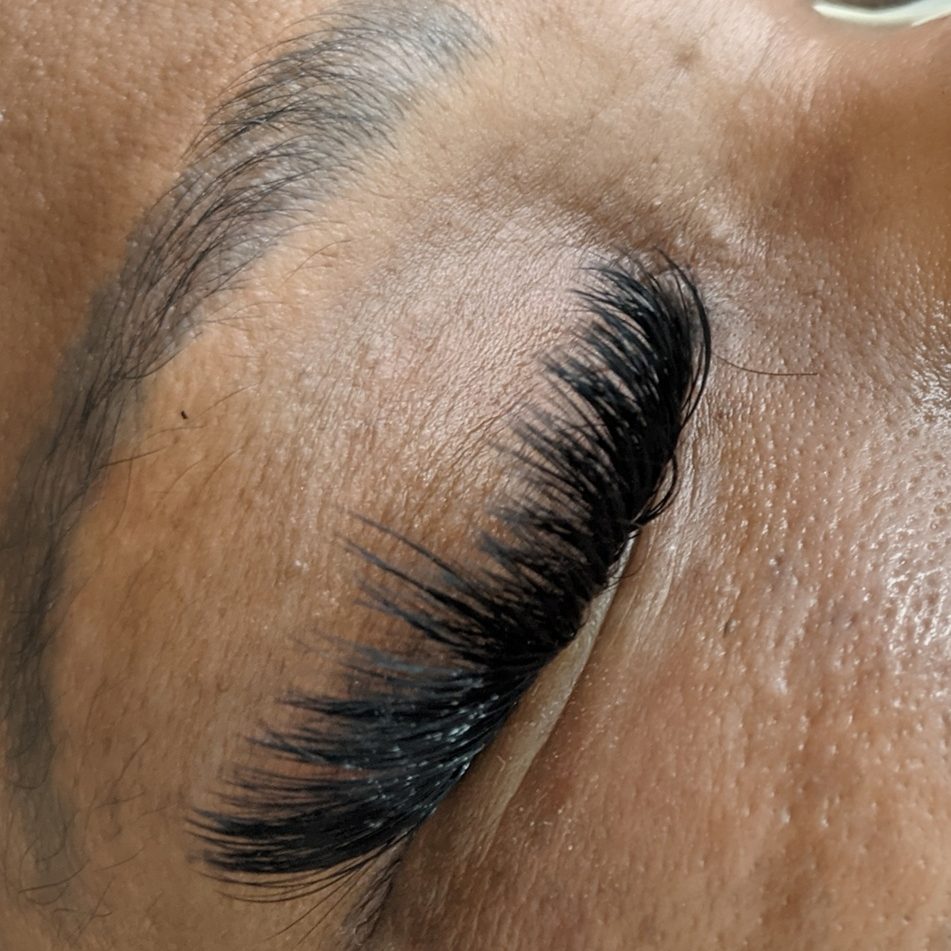 Long Hybrid big blinks fullset fusion lash extensions by The Auracle Salon Portmore Jamaica