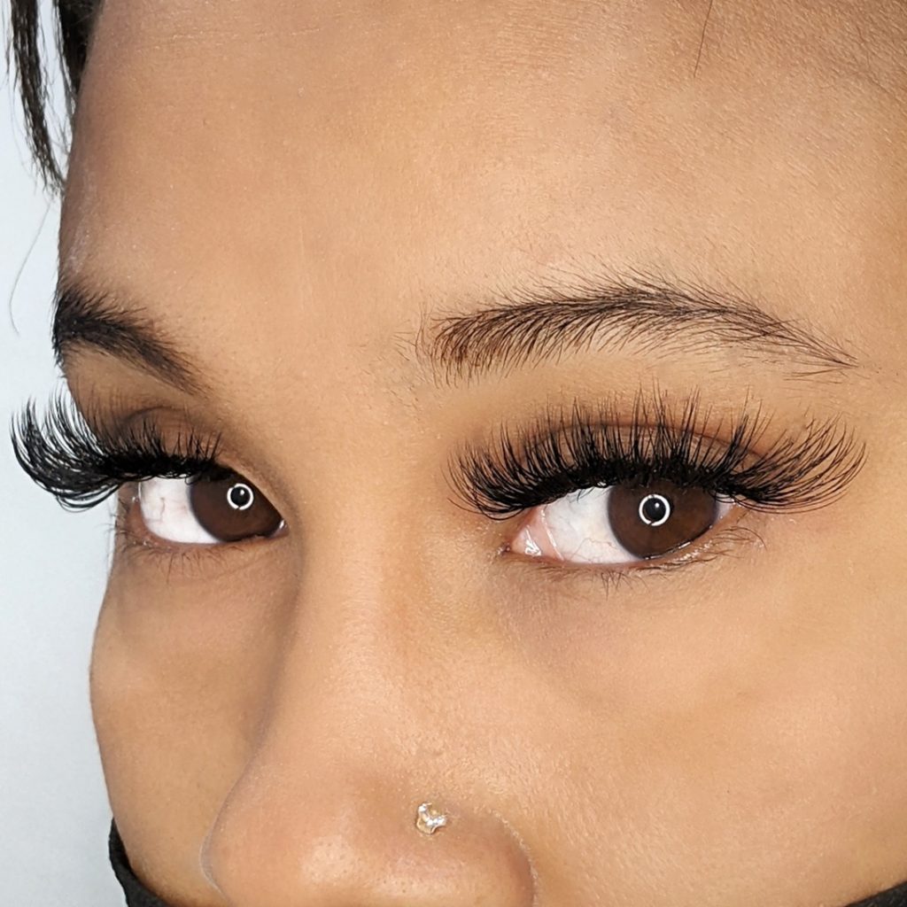 Light Volume doublestack wispy half classic half volume short medium fullset fusion lash extensions by The Auracle Salon Portmore Jamaica